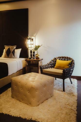 The Bourke Hotel