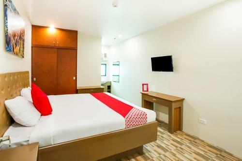 Hotel Oyo 421 Deck 360 Dormitel