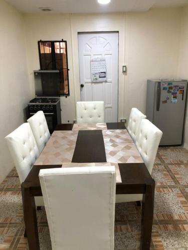 Apartamento Fully Furnished House