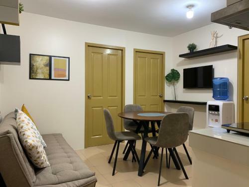 Apartamento Clean And Cozy 2 Bedroom Condo Unit At 8 Spatial Davao