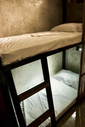 Hang Loose Hostel
