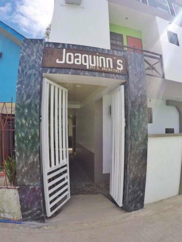 Joaquinns Bed And Breakfast