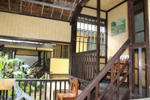 Cliffside Cottages
