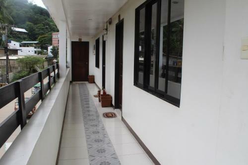 Cliffside Cottages