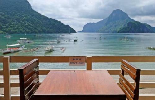 El Nido Beach Hotel
