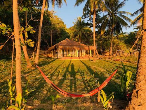 Moon Beach Villas El Nido