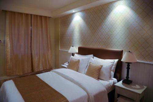 Sola Hotel