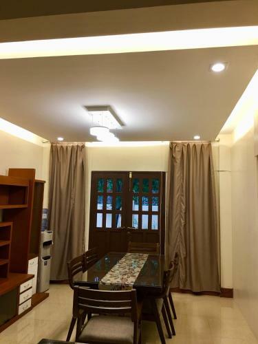 Transient House In Mactan With Van For Rent