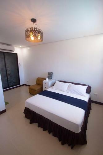 Hotel Raya Del Sol Dive Resort