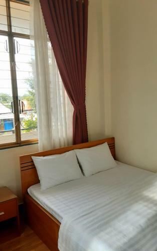 Que Huong Coconut Hotel