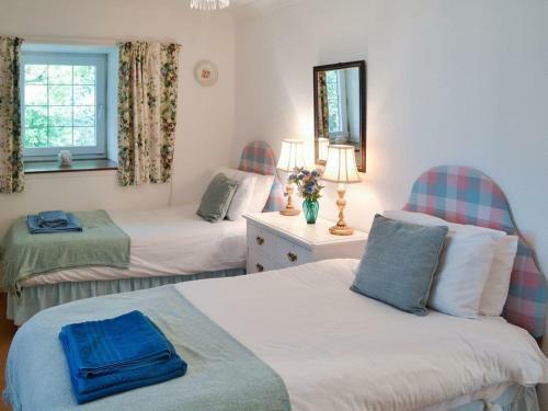Holly Cottage