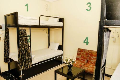 Hotel Dmz Hostel