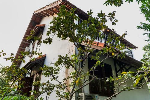 Pinehill Tu Hieu Hue Homestay