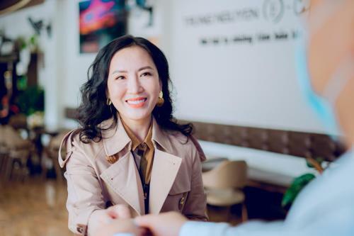 Hotel Kh�ch S?n Ho�ng Y?n