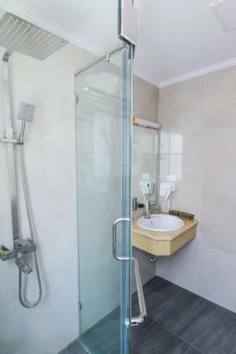 Vi�ng Ch?n Hotel H? Long