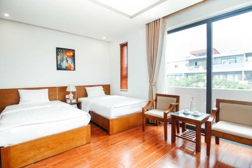 Ruby Villa Halong