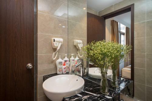 An Ph� H? Long Luxury Hotel