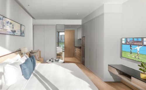 Hotel Citadines Marina Halong