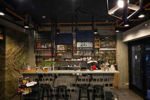 71 Cafe B&B