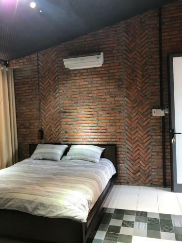 Hostal Ng�i House