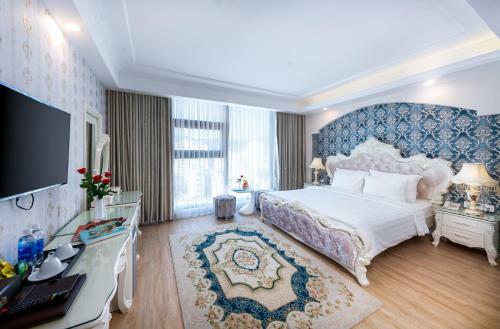 Golden Rose Hotel