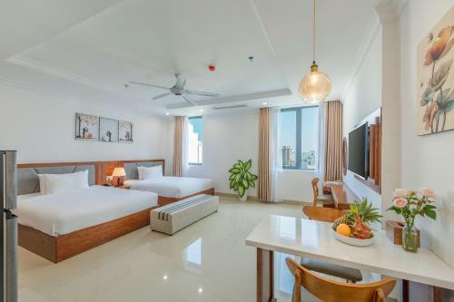 Kiwi Hotel & Cafe