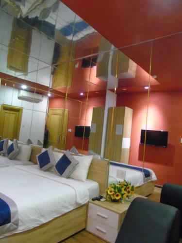 Mata Love Hotel