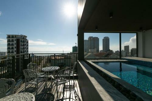 Huy House Boutique Hotel