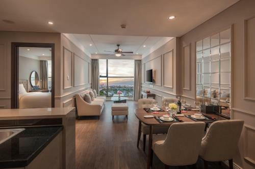 Nunn Luxury Apartment Da Nang Beach