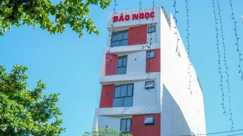 Bao Ngoc Hotel & Apt
