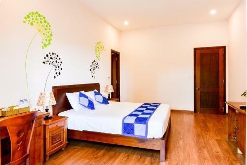 Tra Que Riverside Homestay