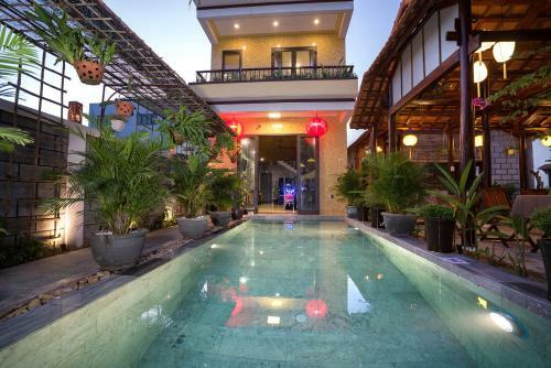 Hoi An Hometown Villa