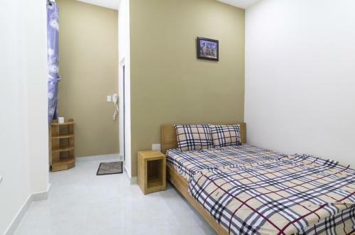 Hotel C?m T� C?u 27 L� H?ng Phong