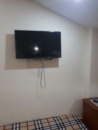 Hotel C?m T� C?u 27 L� H?ng Phong