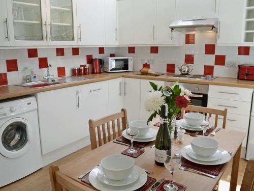 Myrtle Cottage
