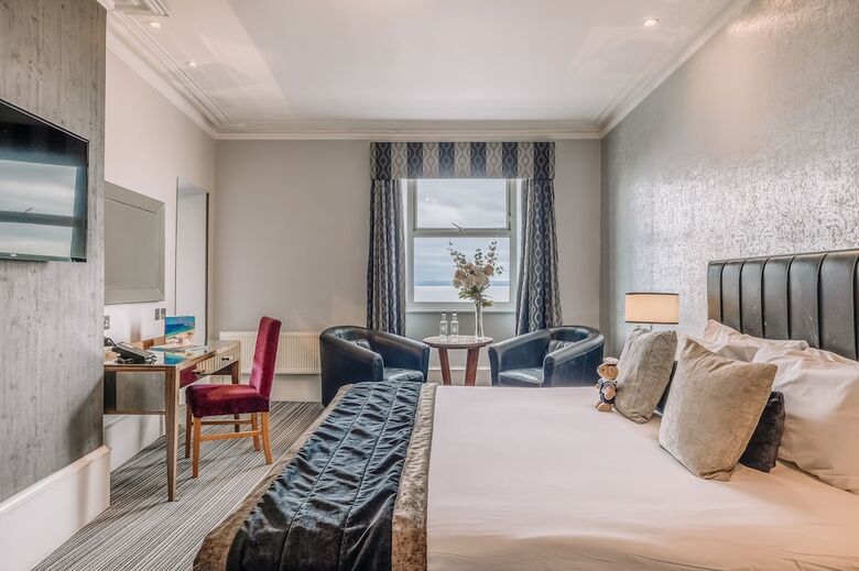 Westcliff Hotel