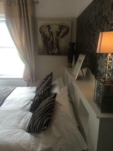 Hostal The Waverley