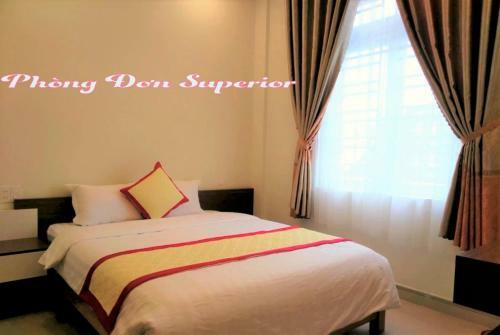 Hotel Kh�ch S?n Ph??ng Nguy�n