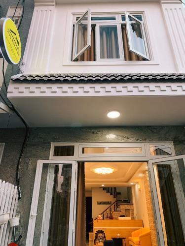 Hostal Trang Nguyen House
