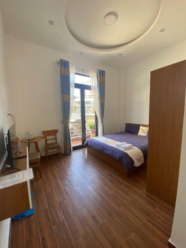 Hostal Marguerite Villa