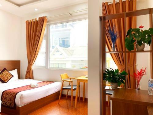 Sky Hotel - Dalat