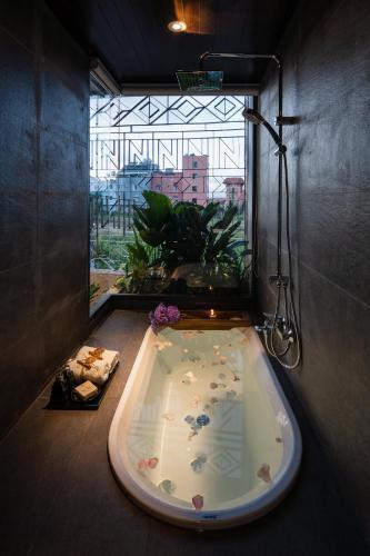 Hotel The Note Dalat