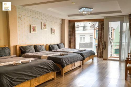New Sun Hotel ?� L?t