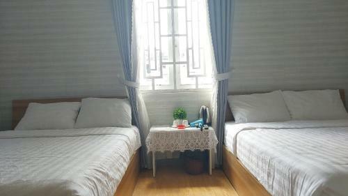 Hotel H� Linh