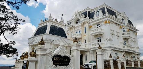 Dream Boutique Hotel