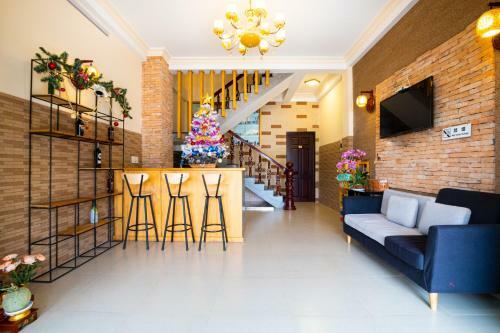 Villa Dalat Casa 2 (6 Rooms/8 Beds)