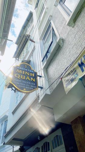Hotel Kh�ch S?n Minh Qu�n