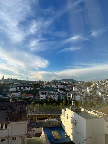 Hotel Kh�ch S?n Thanh B�nh