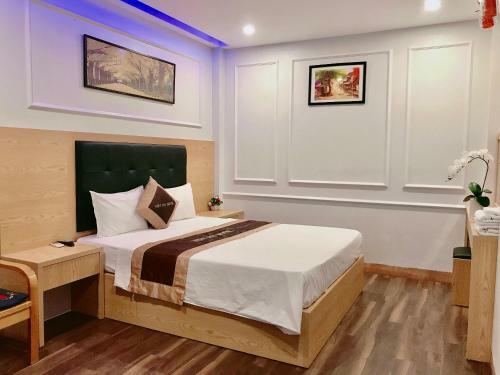 Hotel Vi�?t My?