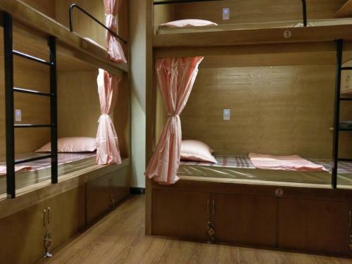 Capsule Hanoi Hostel